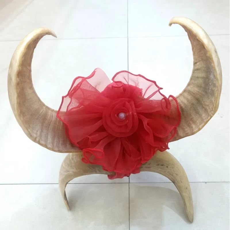 Diagonal Ornament, Vintage Decorative Sheep Horn Stand for Living Room and Hotel, Craft Gift