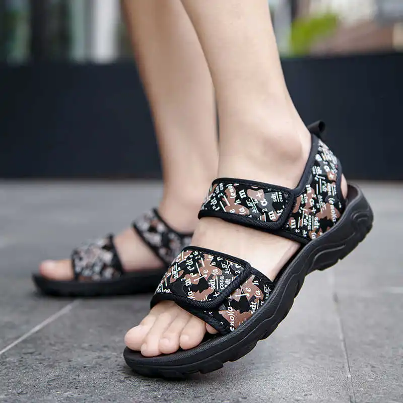 

Without Back With Strap Kawaii Sneakers Slippers Men's Beach Flip Flops Shoes Bling Sandals Sports Resort Top Grade Out