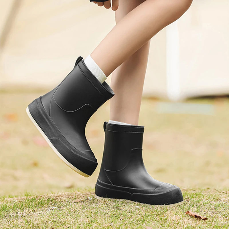 Outdoor Rain Shoes Thick Soles Waterproof Ladies Rain Shoes Solid Rain Boots Women Waterproof Boots Galoshes Ladies Rain Shoes