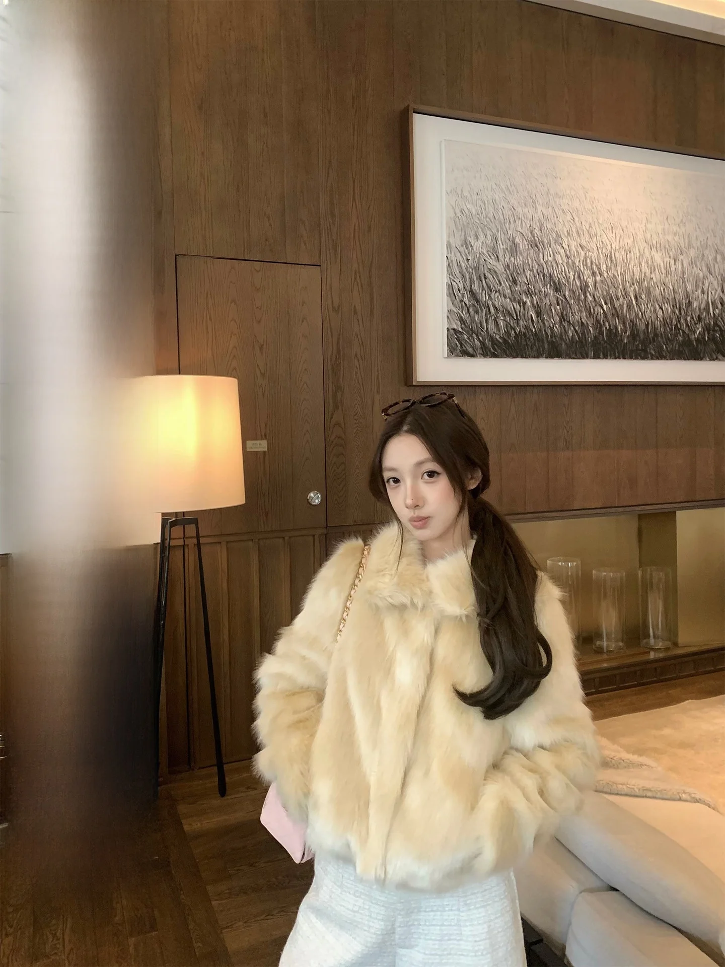 

Теплая шуба из искусственного меха для женщин, с воротником-стойкой, вышивкой, экологичная, длинная, удобная повседневная верхняя одежда, молодежный размер