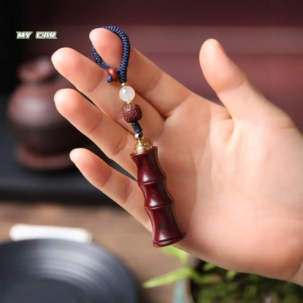 

Creative Purple Sandalwood Retro Wooden Keychain Decorations Delicate Car Chain Crafts Bamboo Shape Bag Pendant Gifts