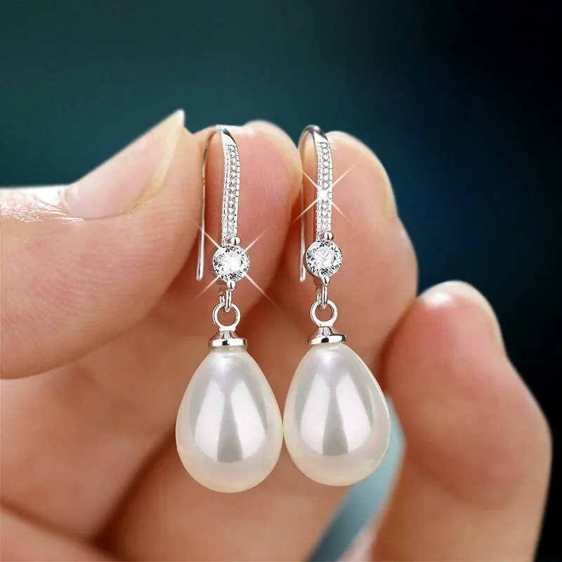 Huitan Pear Shaped Simulated Pearl Dangle Earrings for Women Graceful Bridal Accessories Wedding Jewelry Statement Earrings