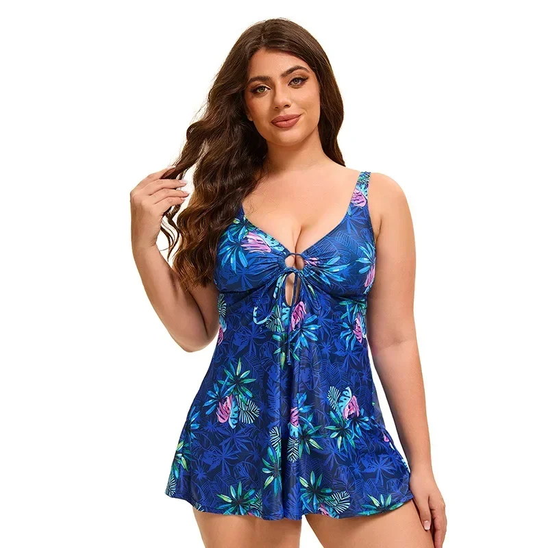 2025 New High Quality Summer Women's  Swimsuit Fashion Vacation  Leaf Print Tankini Shorts Two-piece Set