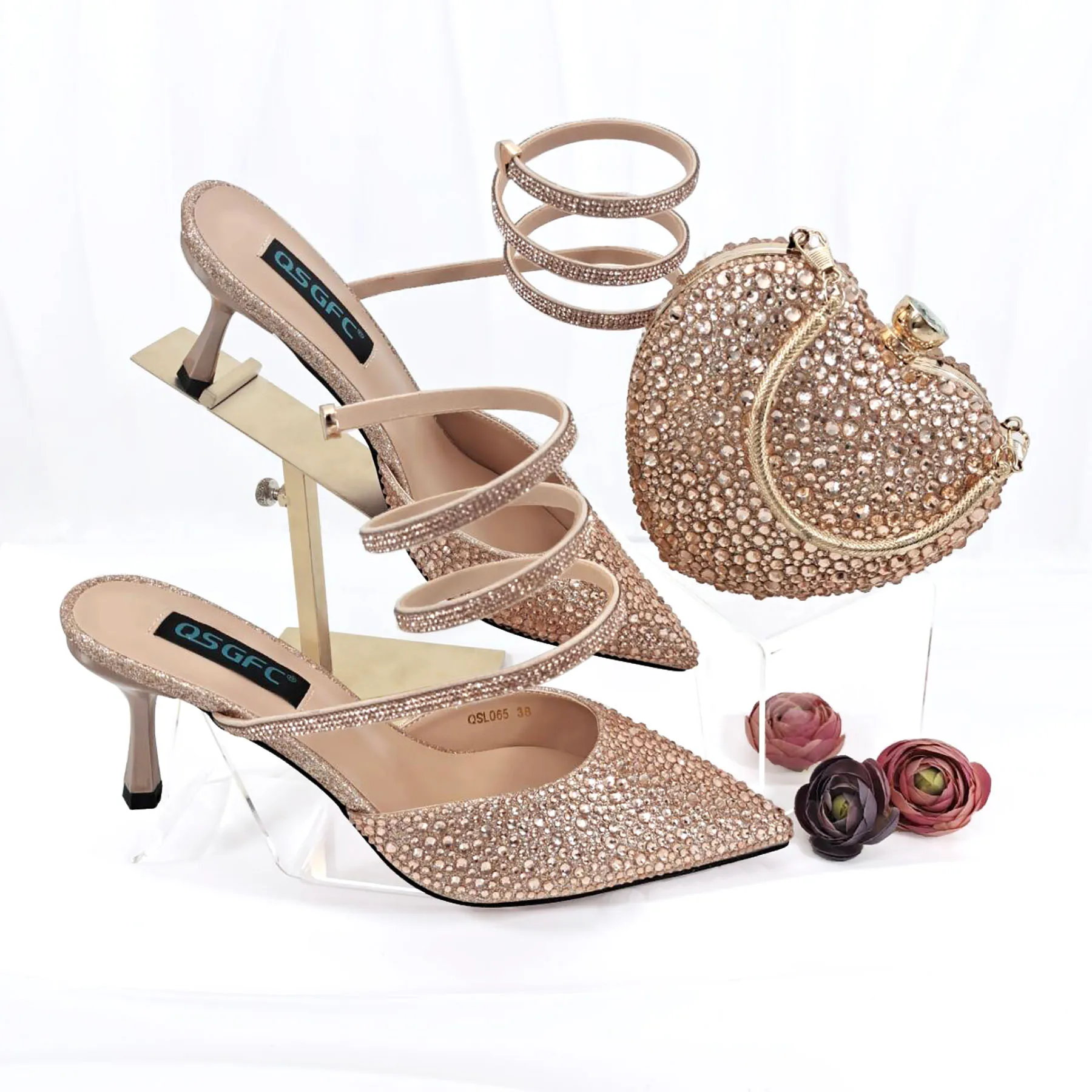 PM Nigeria Fashion Design Wrap-Around Strap Pointed Shoes Are Paired With Heart-Shaped Crystal Mini Bag