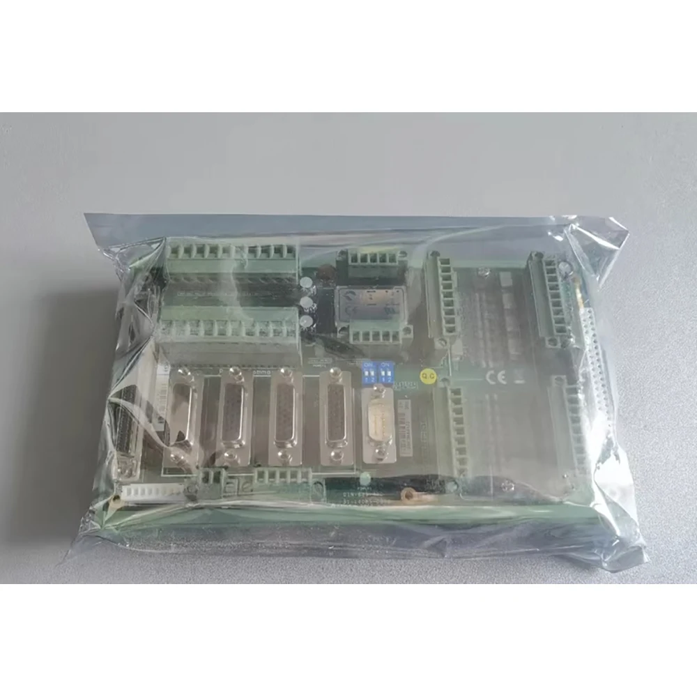 DIN-825-4P0(G) Motion control card terminal board