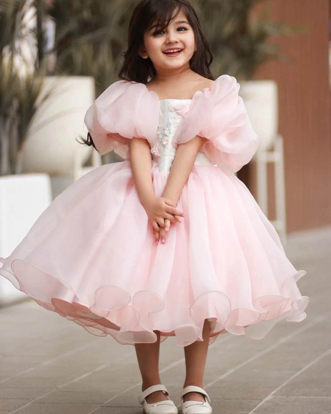 Pink Flower Girl Dress For Wedding Applique Puffy Bubble Sleeve Elegant Princess Ball Gowns Pageant Party Birthday Girls Dresses