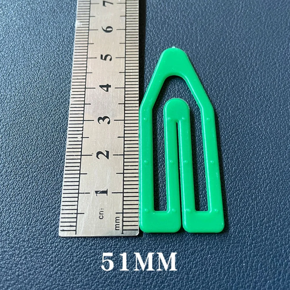 New Ship Shape Paper Clip Solid Color Plastic Universal Bookmark Mini Arrowhead Office Supplies