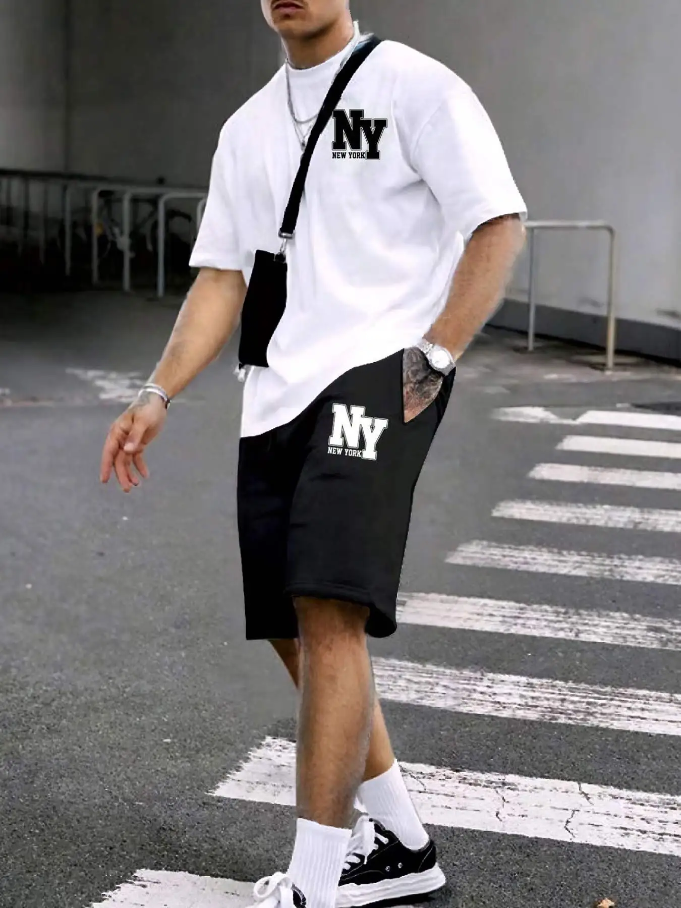 

Men's Casual Summer Outfit Comfortable Quick Dry Skin Friendly New York Letter Print Short Sleeve Drawstring Pocket Shorts