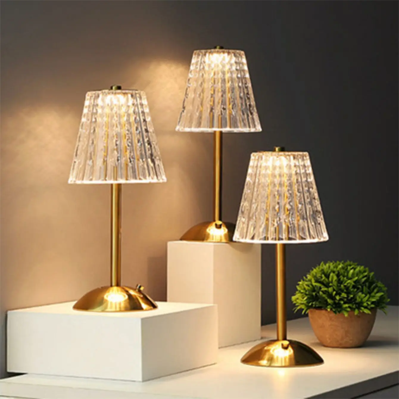 Crystal Diamond Table Lamp Charging Dimming LED Bedhead Light Touch Atmosphere Light