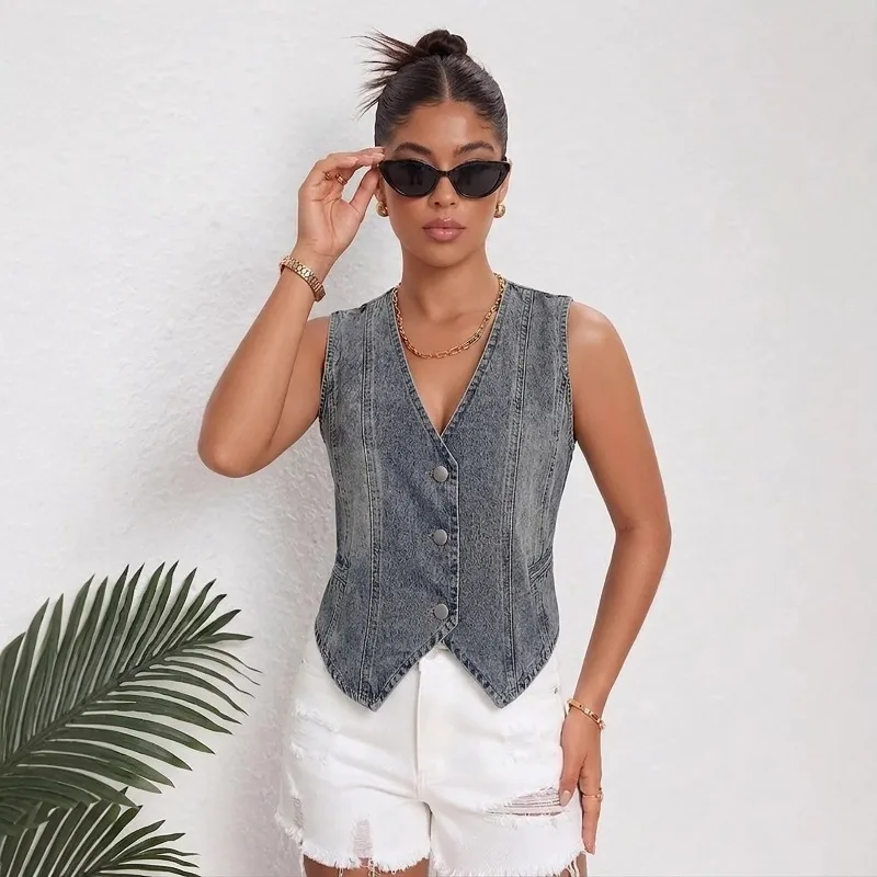 2026 Summer Popular New Women's Denim Vest Jackets Single Breasted V-neck Slim Wash Blue Vintage Short Sleeveless Waitcoat Tops