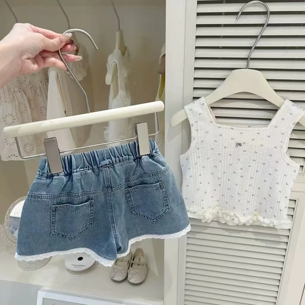 

Summer Floral Lace Knitted Vest And Denim Shorts Two-Piece Set for Girls Baby Style Casual Comfortable Outfit