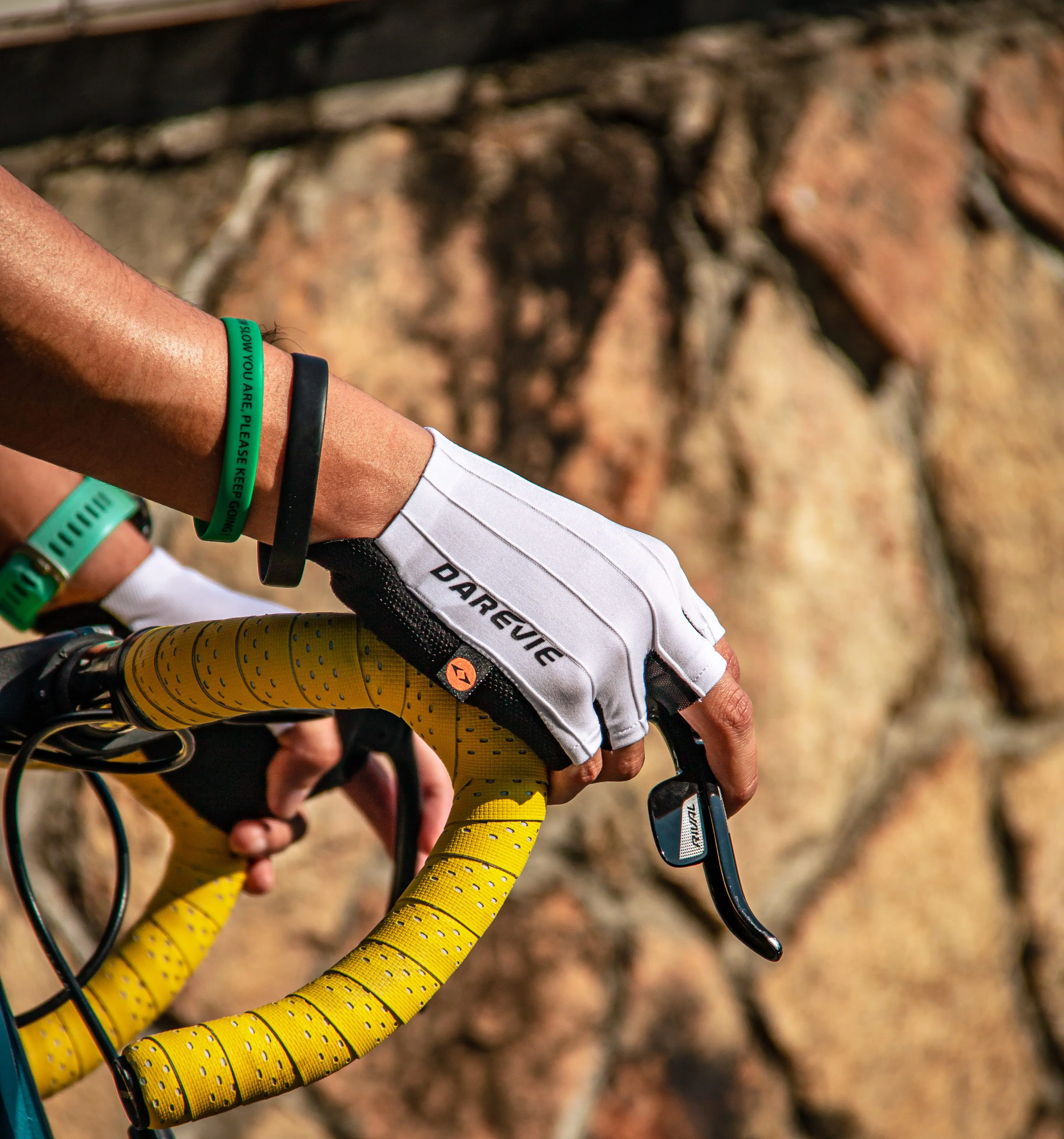DAREVIE Herren-Fahrradhandschuhe Aero Reduzieren den Widerstand Schnell Trocknende Fahrradhandschuhe Weiche Leichte Sport- und Fitness-Trainingshandschuhe – Detail 19