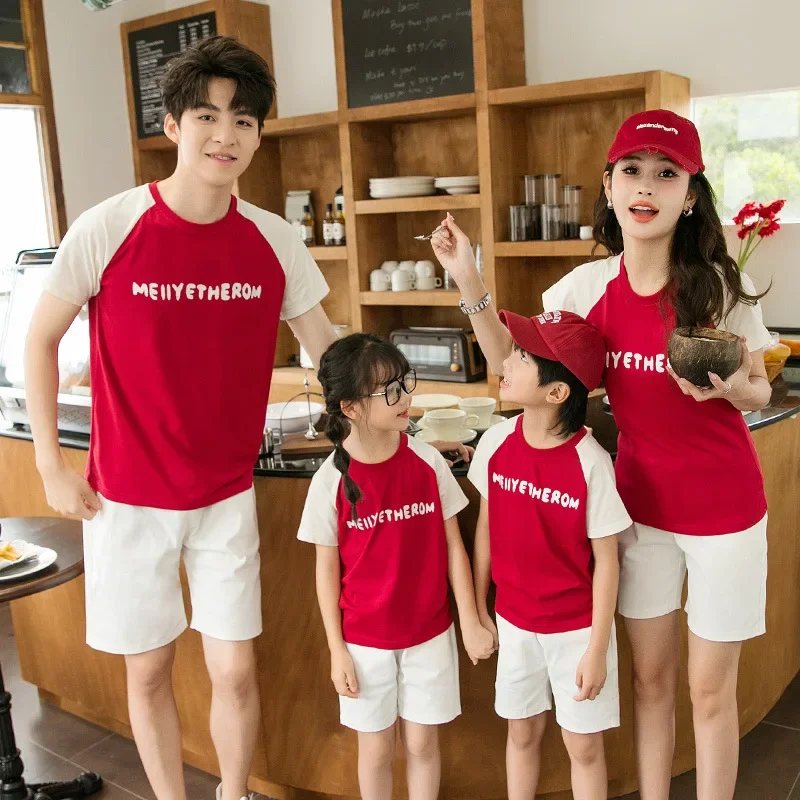 

Father Mother and Daughter Son Same Clothing Parent and Child T Shirt for Family Matching Outfits Dad Mom and Me Summer 2024