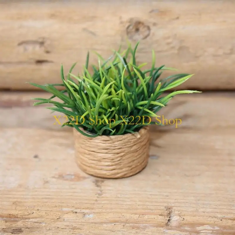 X22D 2Pack Small Fake Plant Miniature Potted Plant Ornament Mini Artificial Plant