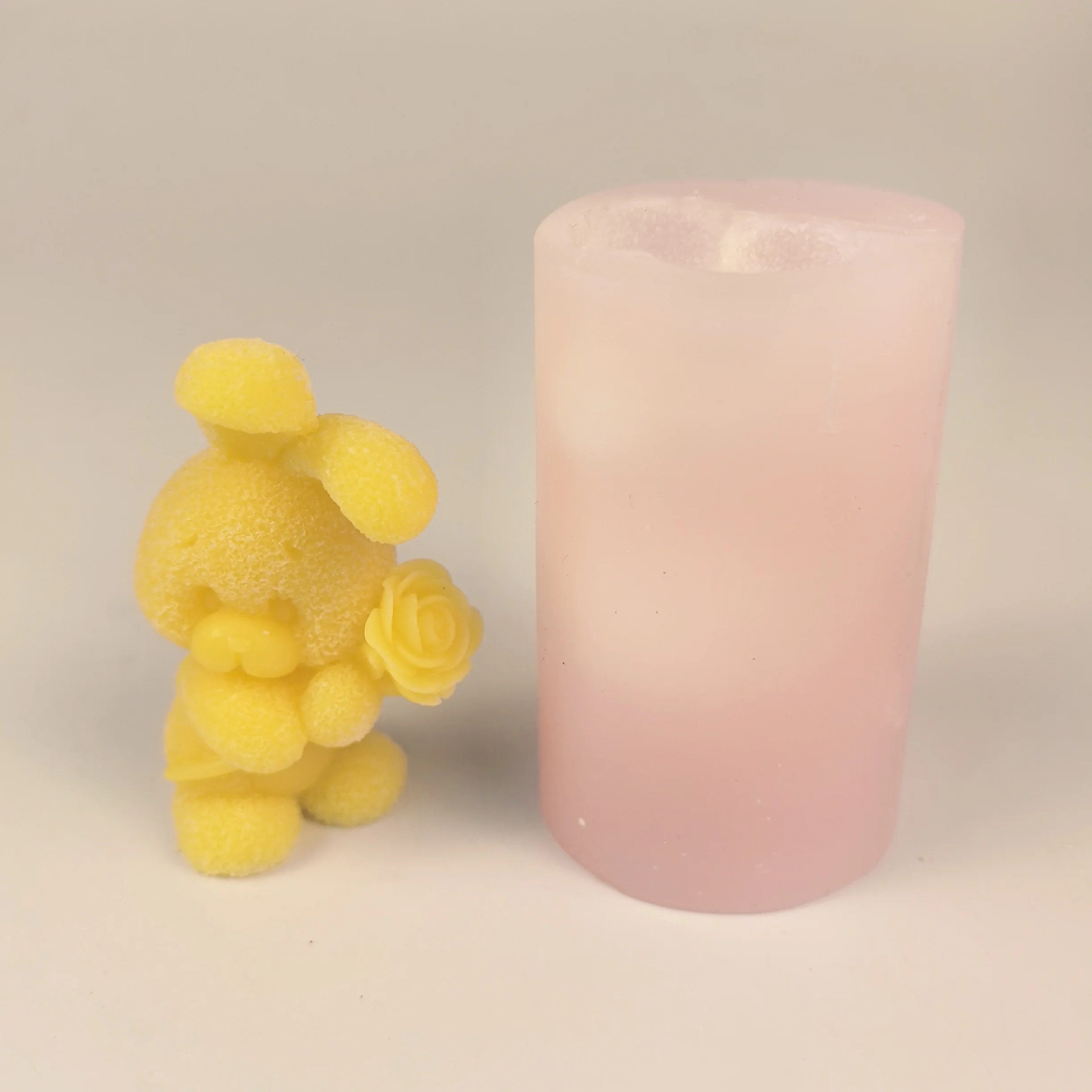 

3D Animals Mold Rabbit Hold Rose Moulds Silicone Candle Soap Molds Resin Cake Decor Wedding Birthday Candles Handmade DW0952