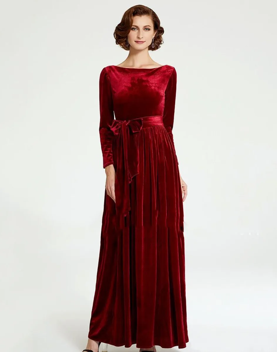 Elegant Red Velvet Mother Of The Bridal Dresses Scoop Long Sleeve Bow Backless Floor Length Bridal Parents Guest Party Prom Gown