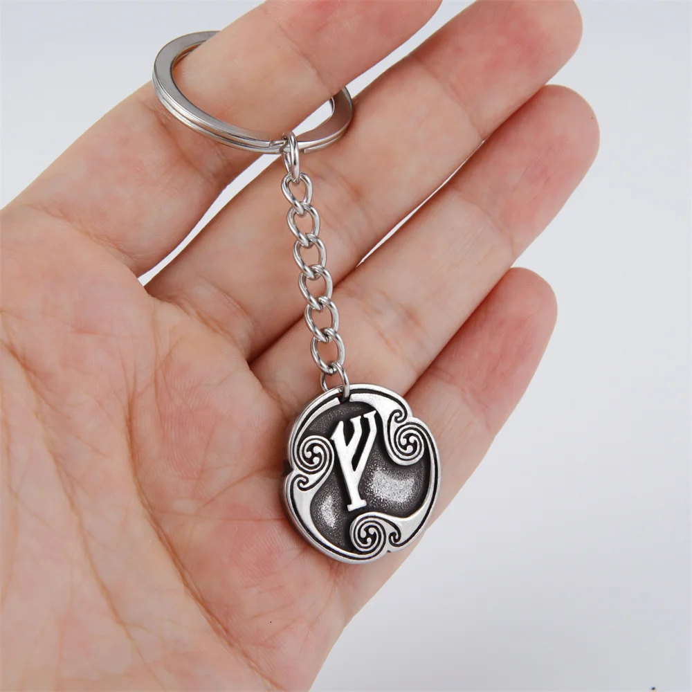 EUEAVAN Retro Mysterious 24 Runes Keychain Norse Viking Jewelry Courage Charm Letter Amulet Keyring for Women Men Accessories