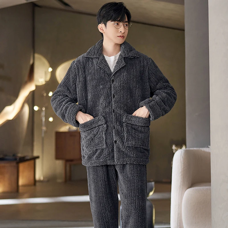 Autumn and Winter New Sleepwear Men's Thickened, Plushed, Loose, Long Plush, Large Size Youth Cardigan, Front Button Home Fur