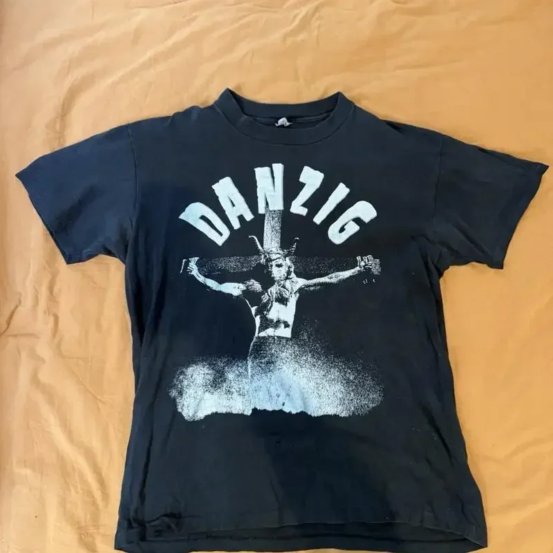 Danzig vintage 80’s/90’s Uncensored Tshirt Shirt Size Large Rare Misfits Samhain