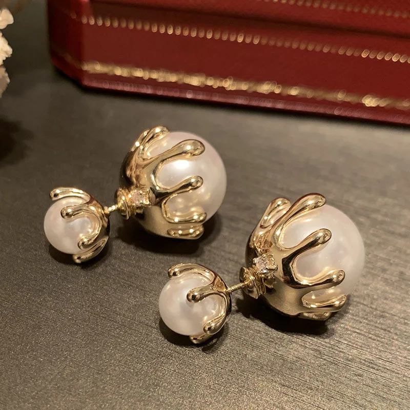 

Двухсторонние серьги в стиле «Черная пятница»