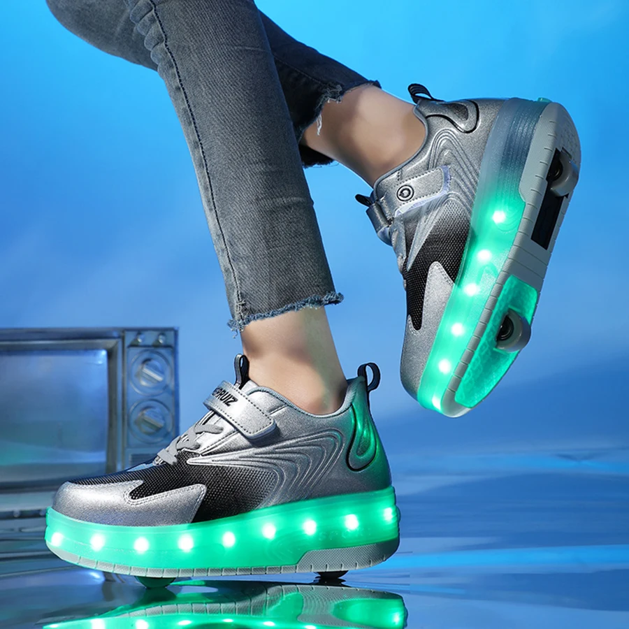 Boys Girls Roller Shoes LED Light Up USB Charging Children Roller Skate Casual Skateboarding Shoes Sports Shoes Kids Sneakers