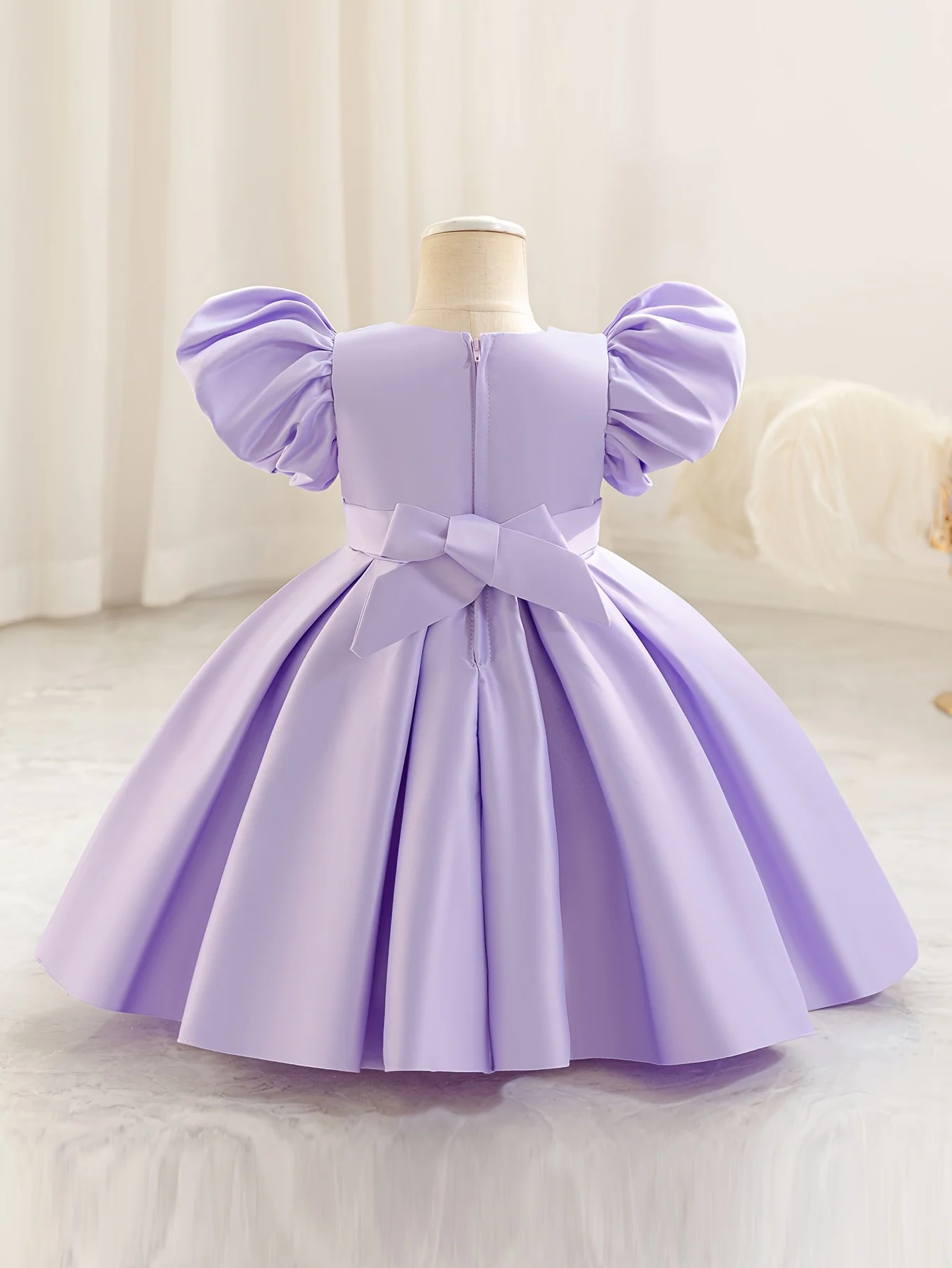 Geburtstagskleid, Babykleid, Einjähriges-Prinzessinnenkleid, Satinkleid, Schleife, Stilvolles Prinzessinnenkleid, Partykleid, Halloween – Detail 5