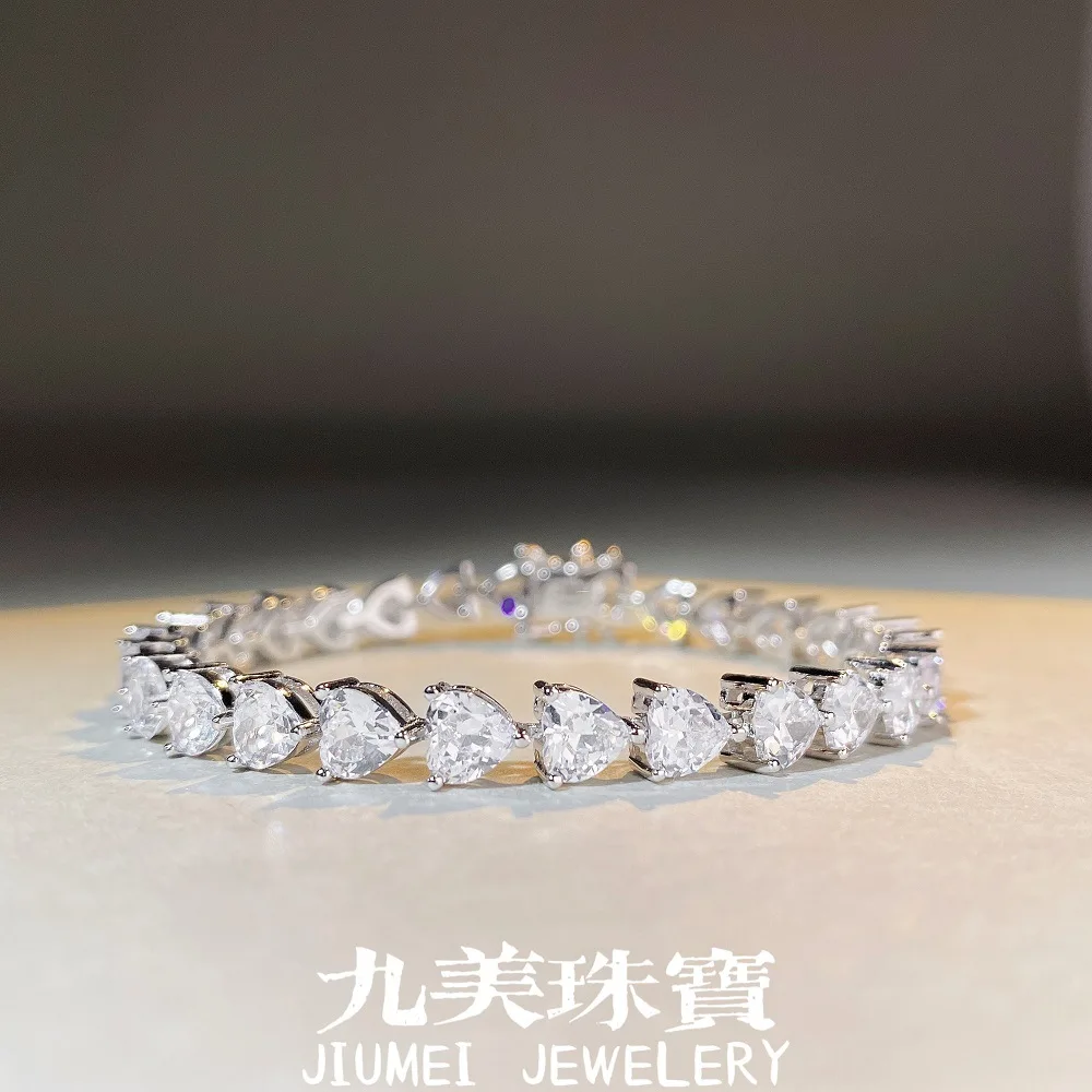 Luxurious 18K Real Platinum PT950 Love Bracelet for Women, Full Diamond Heart-shaped Moissanite Bracelet