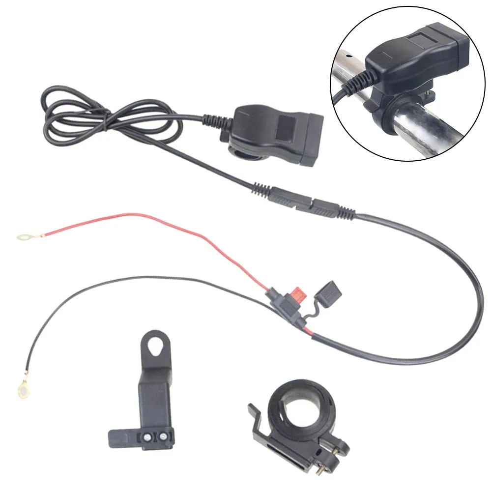 Cargador USB + PD para motocicleta, adaptador de enchufe impermeable de 12V con voltímetro, voltímetro móvil, cargador celular de carga Digital