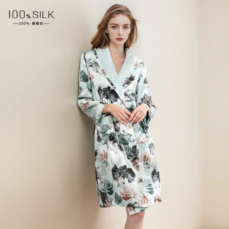2025 جديد 19 مومي الوزن الثقيل 100% رداء من الحرير الخالص للنساء الشتاء المطبوعة ملابس خاصة مريحة المتسكعون الصباح البشكير