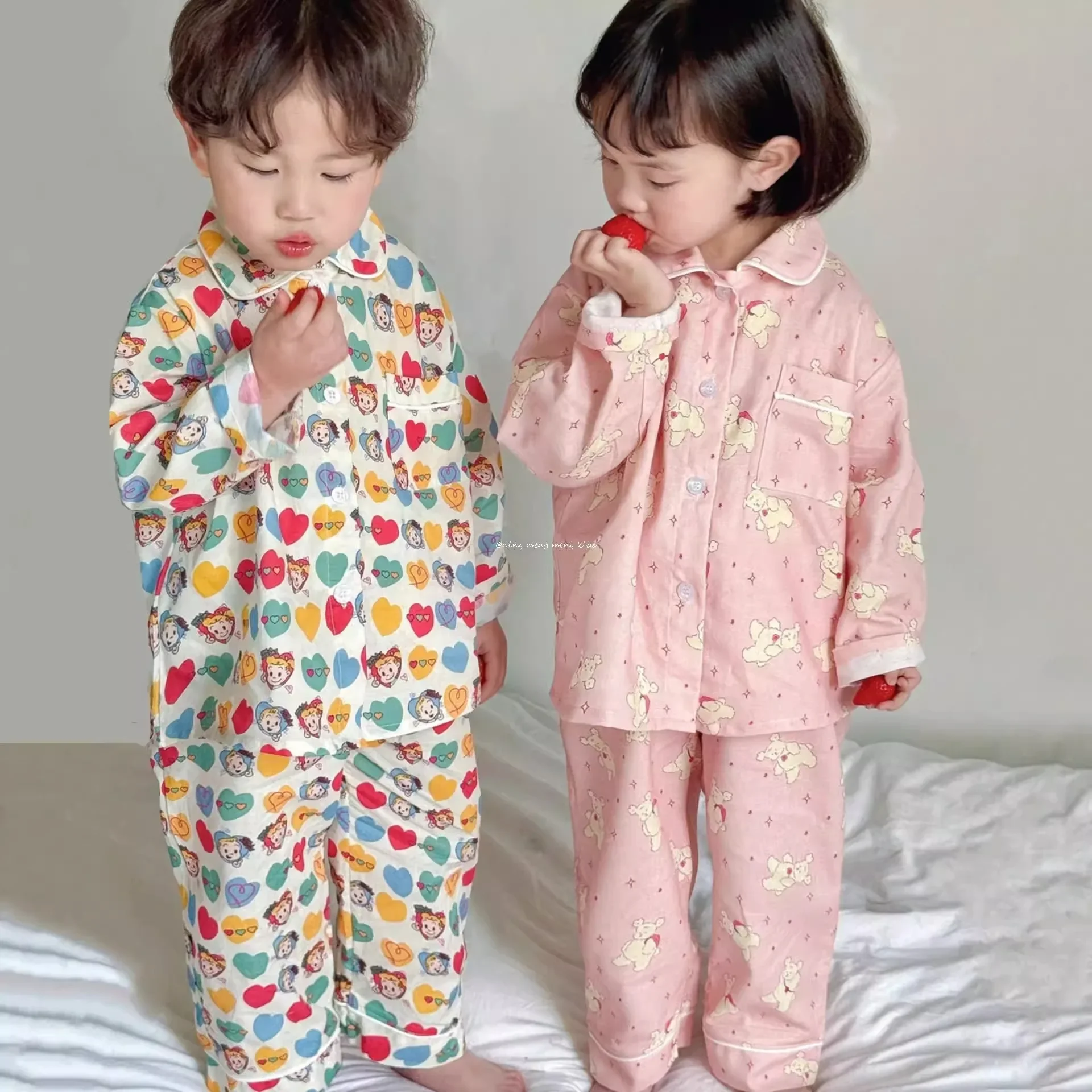 

Boys Girls Spring All Over Print Cartoon Casual Pajamas Home Wear Kids Long Sleeve Lapel Pyjamas Child Sleepwear Clothing Sets