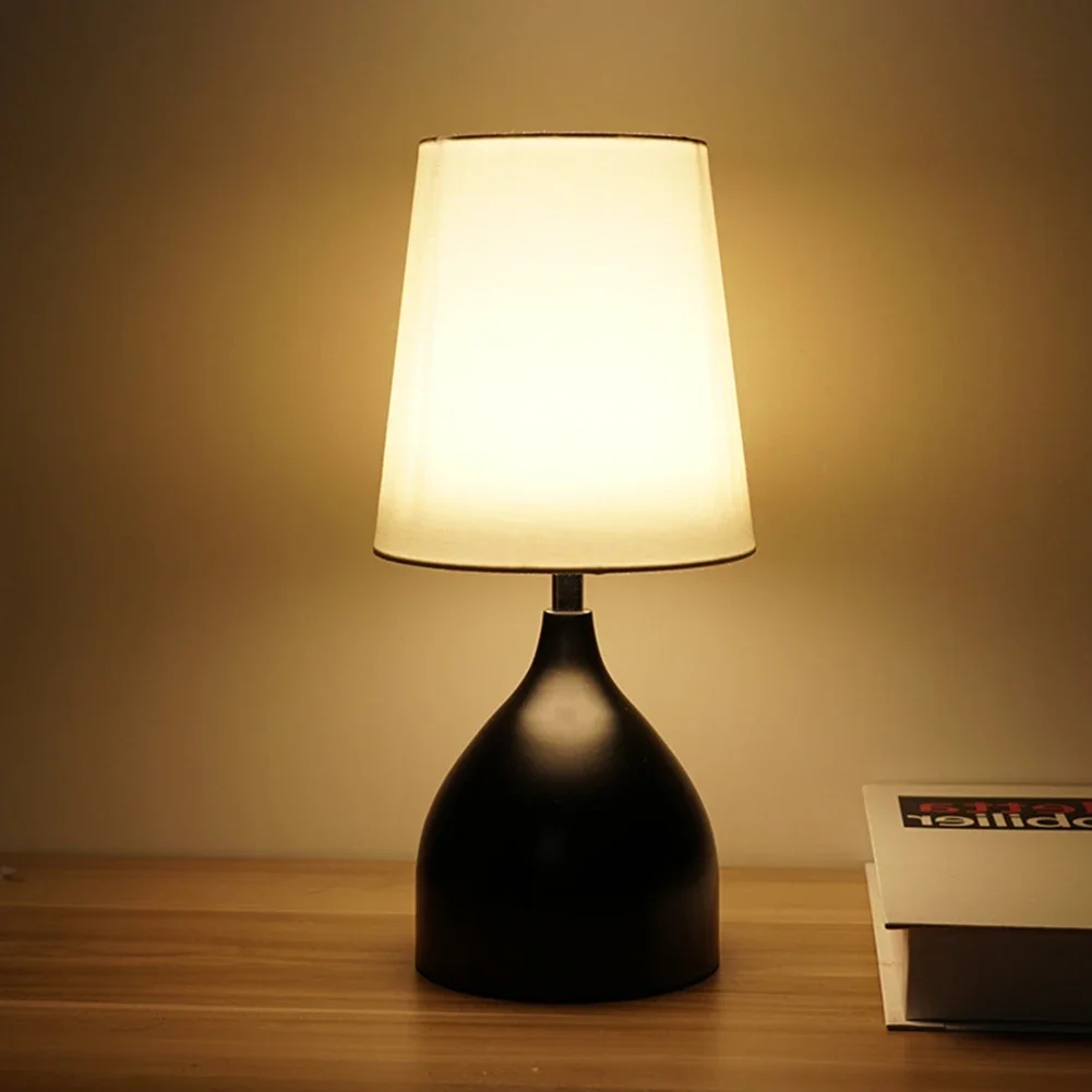 Nordic LED Table Lamp Bedroom Bedside Living Room Modern Desk Study Night Light