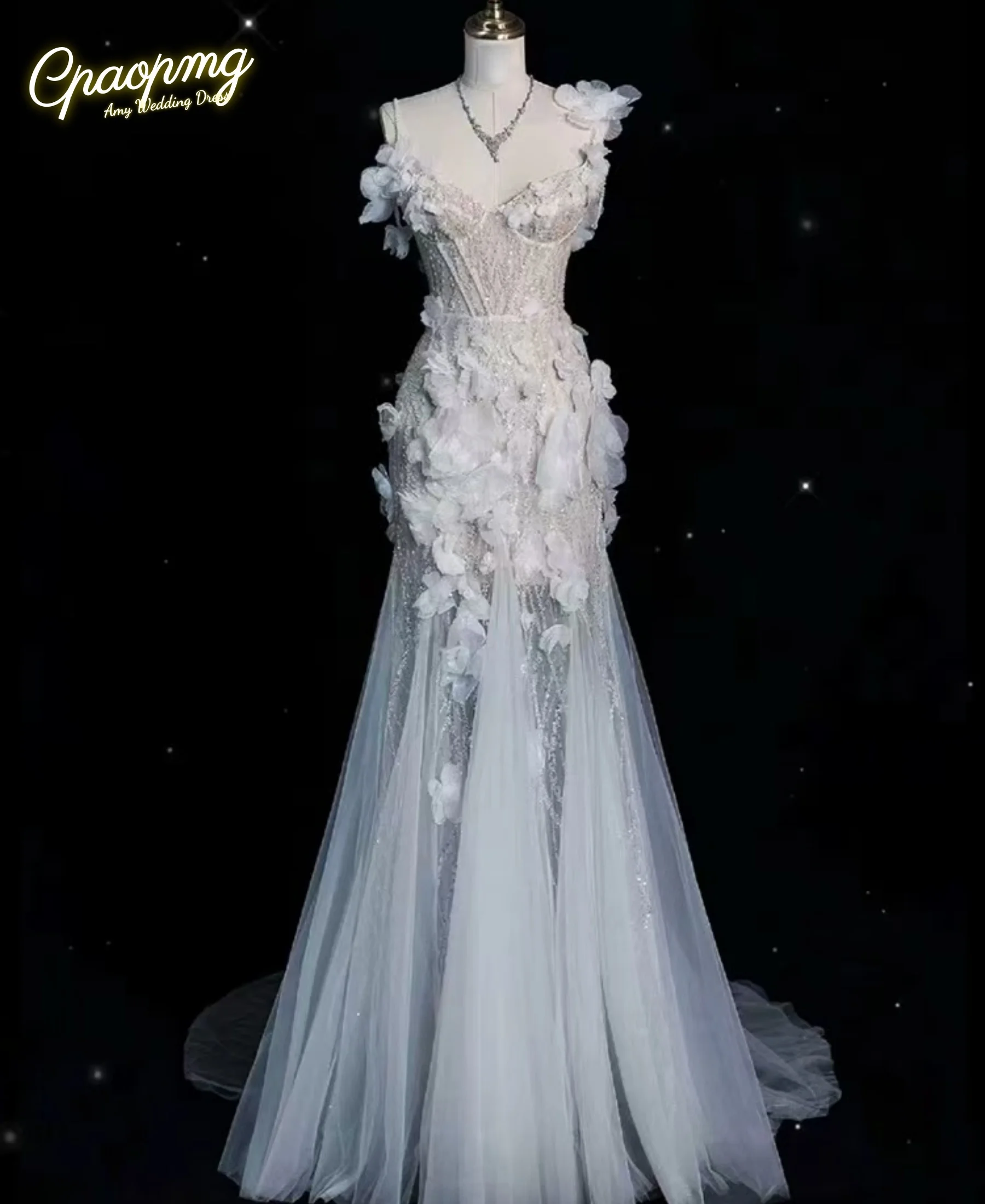 

Customized Light Luxury White Evening Dress Elegant Spaghetti Straps Backless Pleated Sweetheart Neckline Special Occasion
