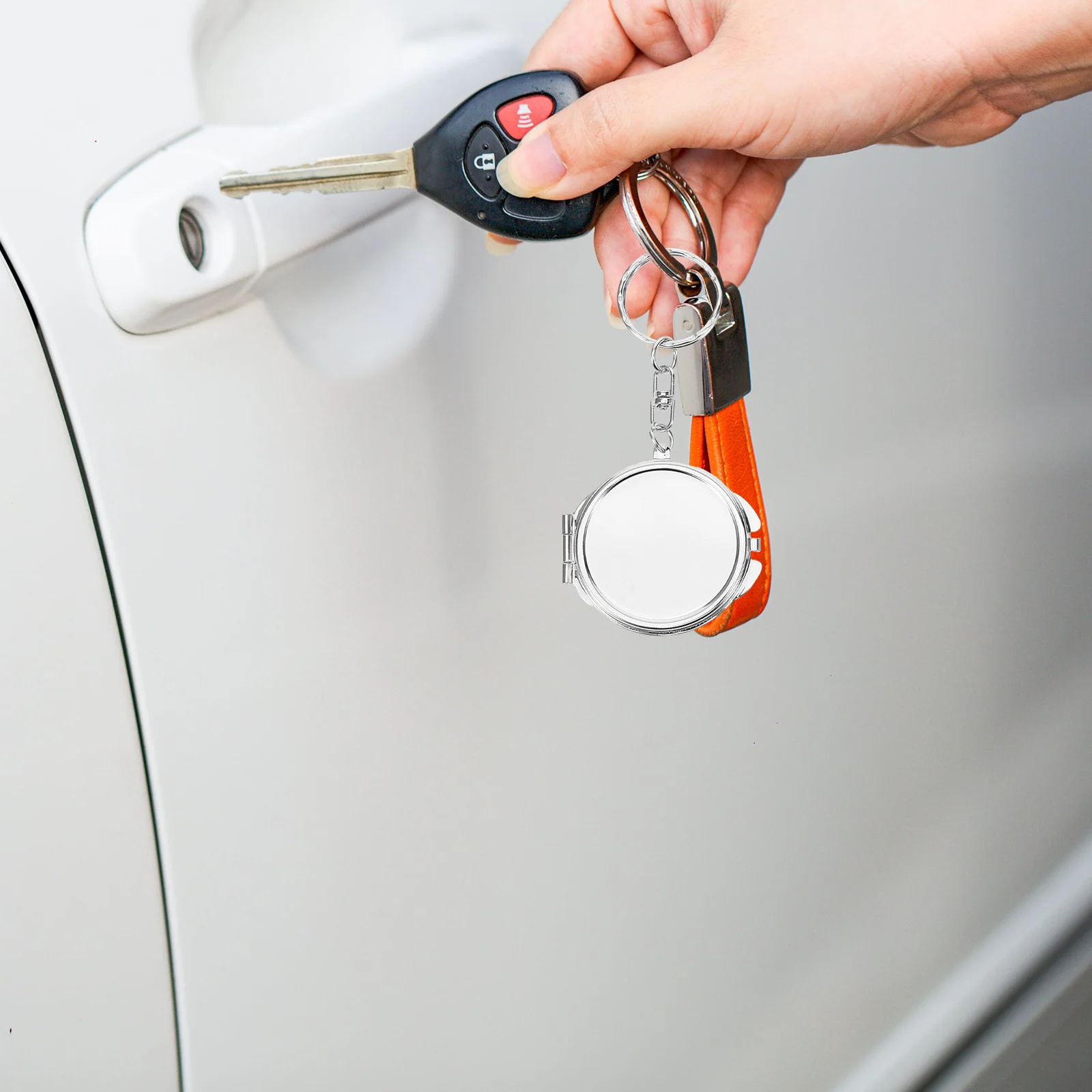 Mini porte-clés miroir pliant en métal, 4 pièces, miroir de poche Compact, pendentif de forme créative, fournitures