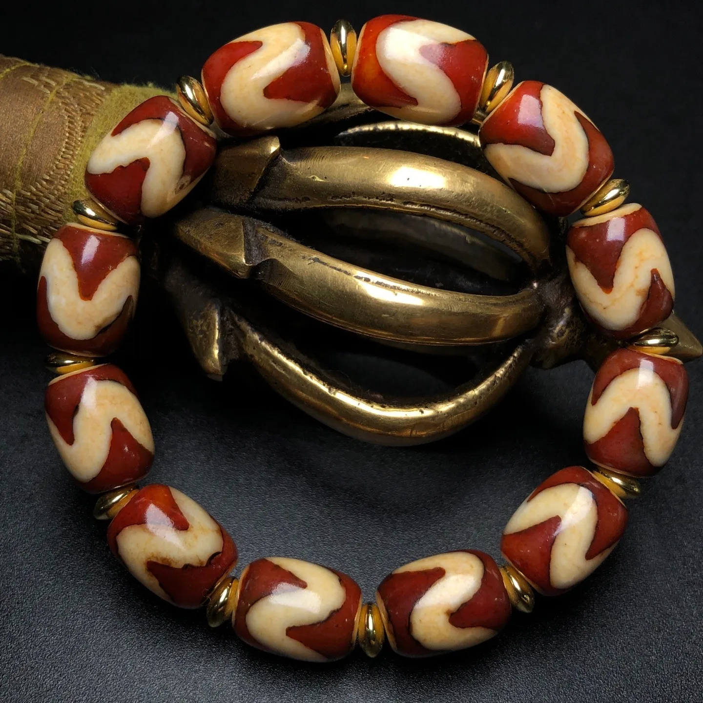 Тибетский старый агат DZi * Тигровый зуб* Ожерелье из бисера M0802