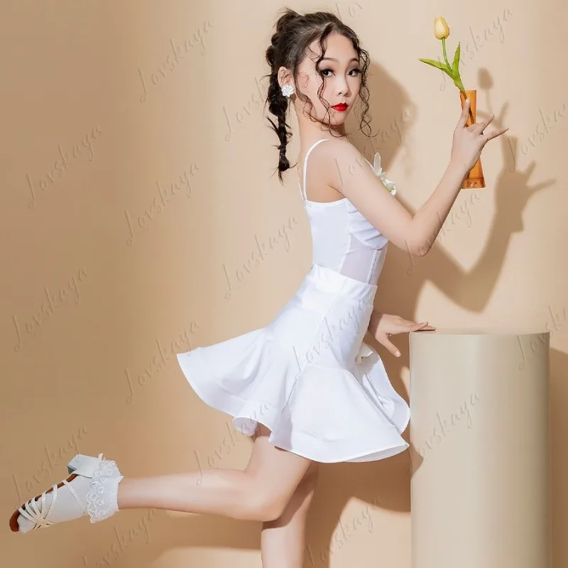 طقم ملابس الرقص اللاتيني الصيفي للفتيات للتدريب على الأداء مع تنورة واسعة ونمط راقي جديد