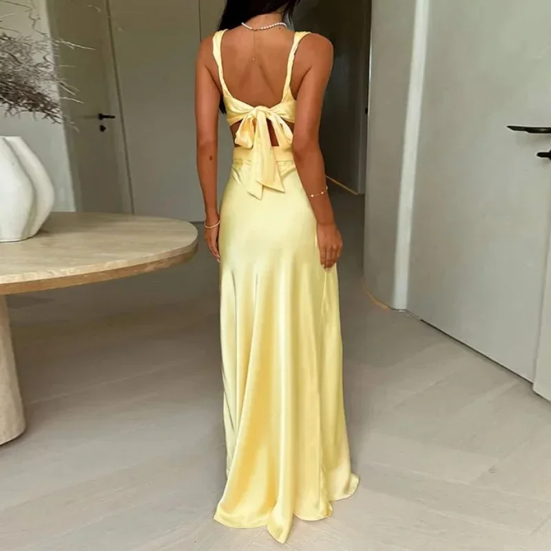 Abito sexy scollato per le donne Abiti lunghi vintage in raso con scollo a V senza maniche a vita alta 2025 Nuovo abito da sera per feste