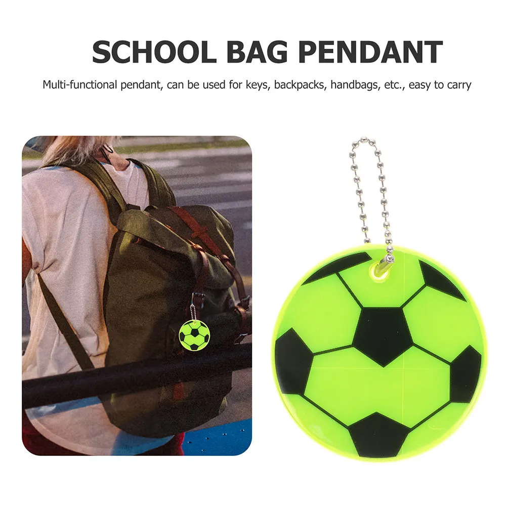20 قطعة سلسلة المفاتيح العاكسة لكرة القدم قلادة كرة القدم الصغيرة للسلامة الليلية على ظهره ملحق الرياضة في الهواء الطلق والعتاد حلية سحرية #2