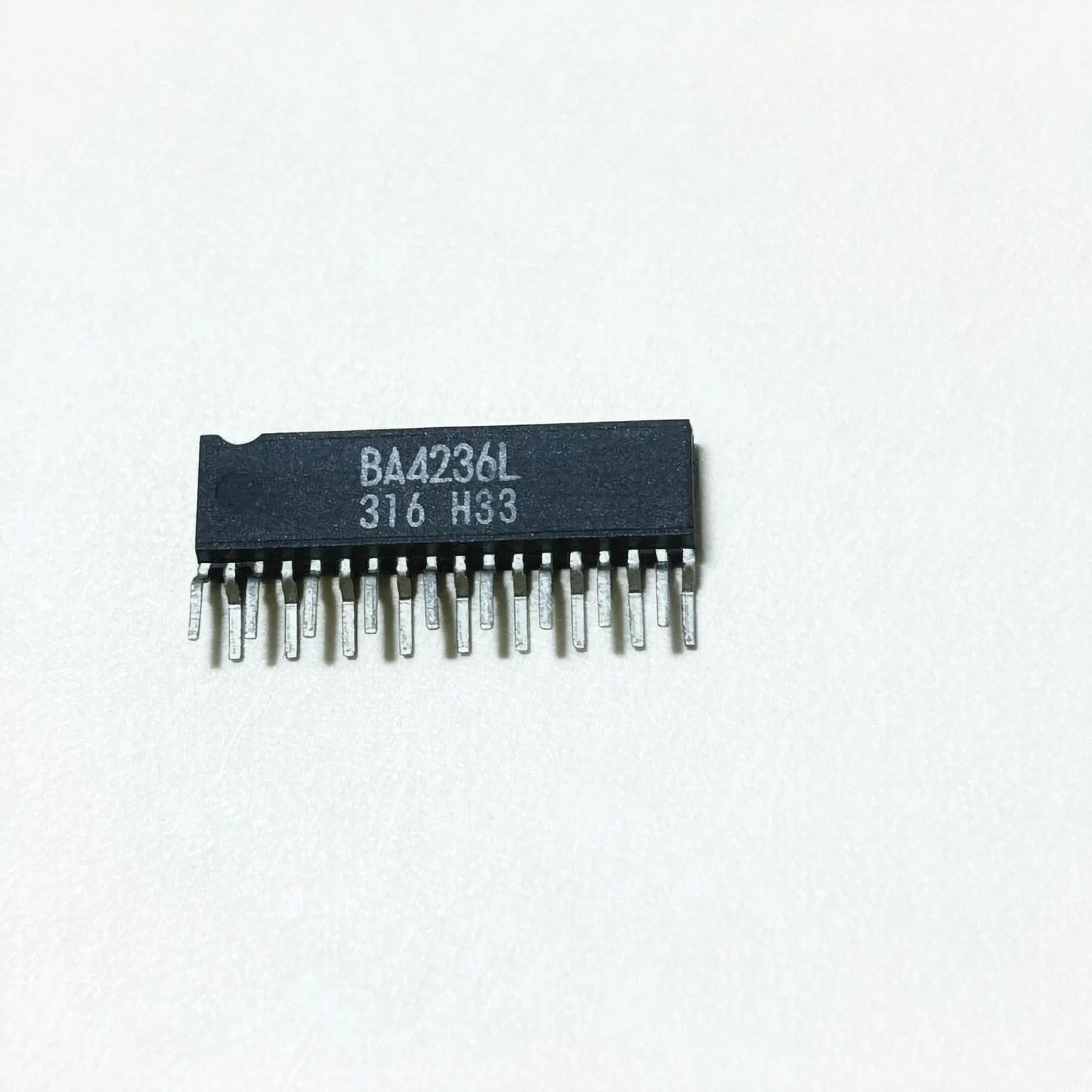 3pcs  SLA7044M ZIP18 SLA7026M SLA7027MU SLA7032M SLA7033M BA4234L BA4236L SAM9588 ZIP19 Brand new original accessories