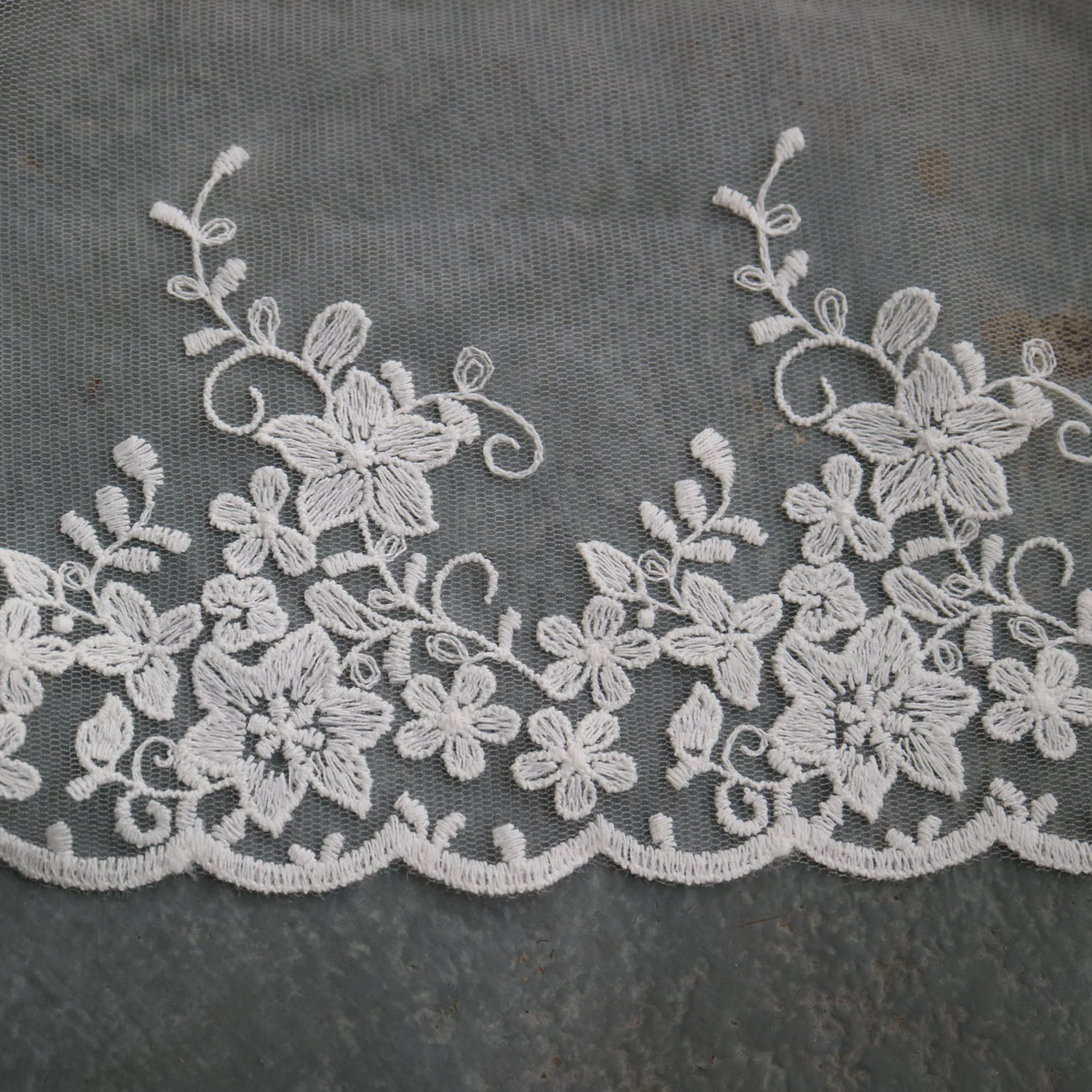 

5yards White embroidery Cotton lace trims for Clothes Soft flower trimmings and ribbons DIY craft sewing accessories