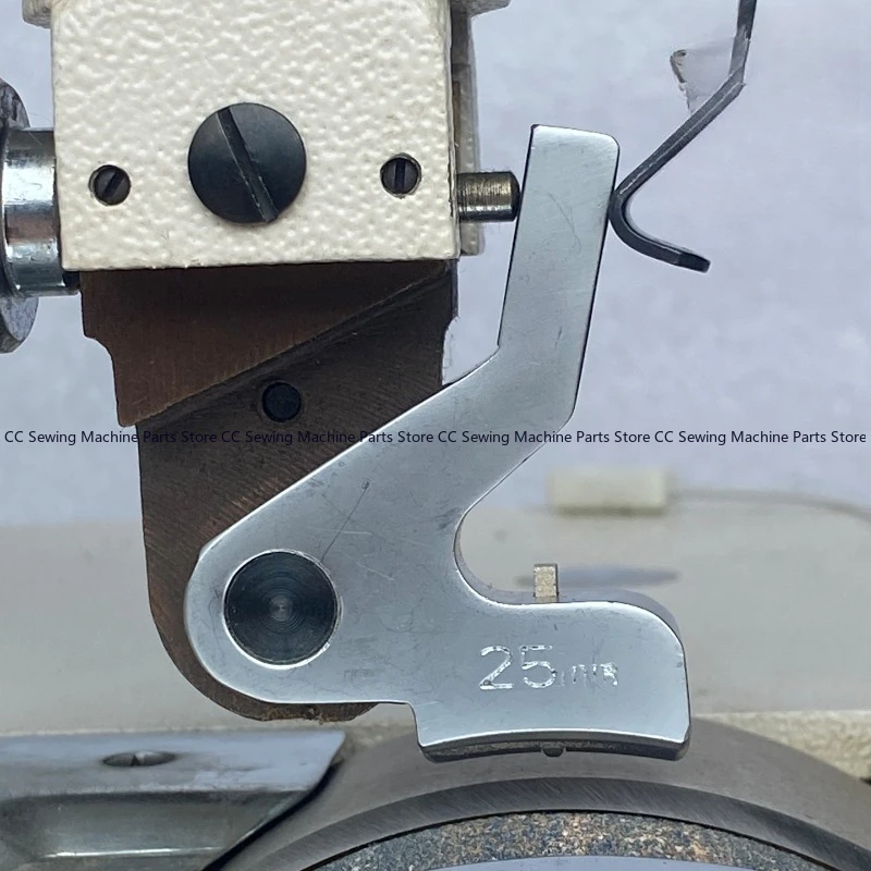 Pelador de TK-801, borde plegable, pie de prensa, deflector, marca de prensa, piezas de repuesto para máquina de coser industrial de acero blanco