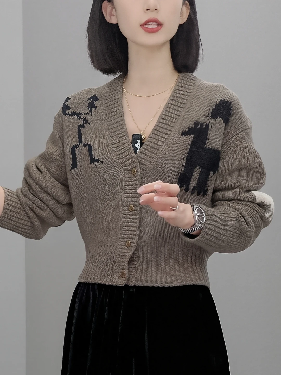 

Корейский женский свитер с V-образным вырезом, вязаный кардиган, теплый, модный, простой в сочетании, осенне-зимняя новинка, нежный и мягкий.