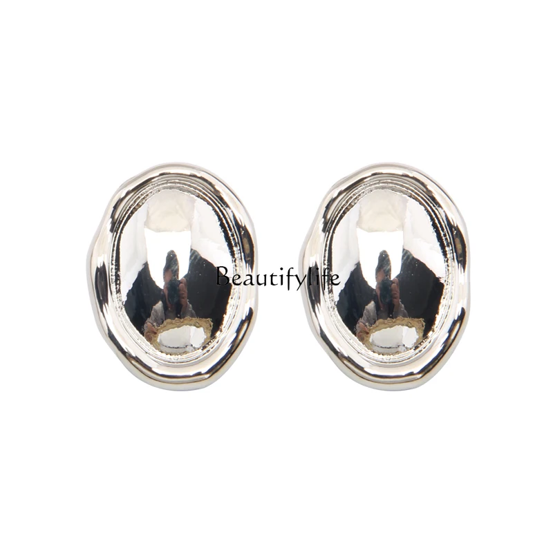 

Minimalist cold wind oval metal unique earrings high-end stud earrings