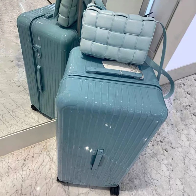 weight PC material with Family Travel Series Luggage, 32Inch Luggage with Spinner Wheels, Scratch resistant texture Light