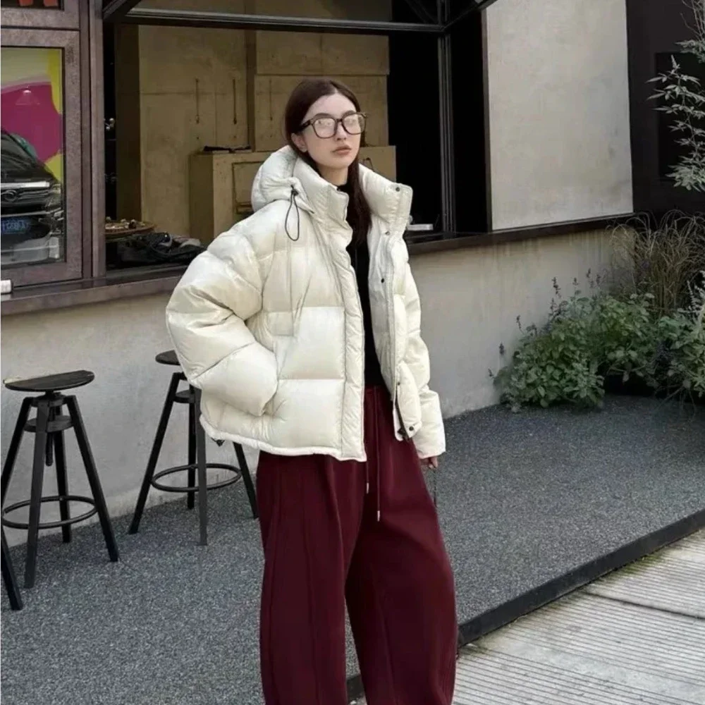 ホワイトダックダウンコートフード付きショート女性暖かい厚いルーズ女性ファッションダウンジャケット服女性秋冬パファージャケット
