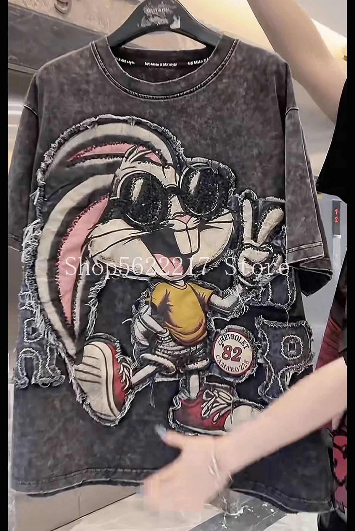 

2025 New Spring Summer Grey Black Loose Short Sleeve Tees All-match Patch Cartoon Embroidery Round Neck Pullover Casual T-shirts