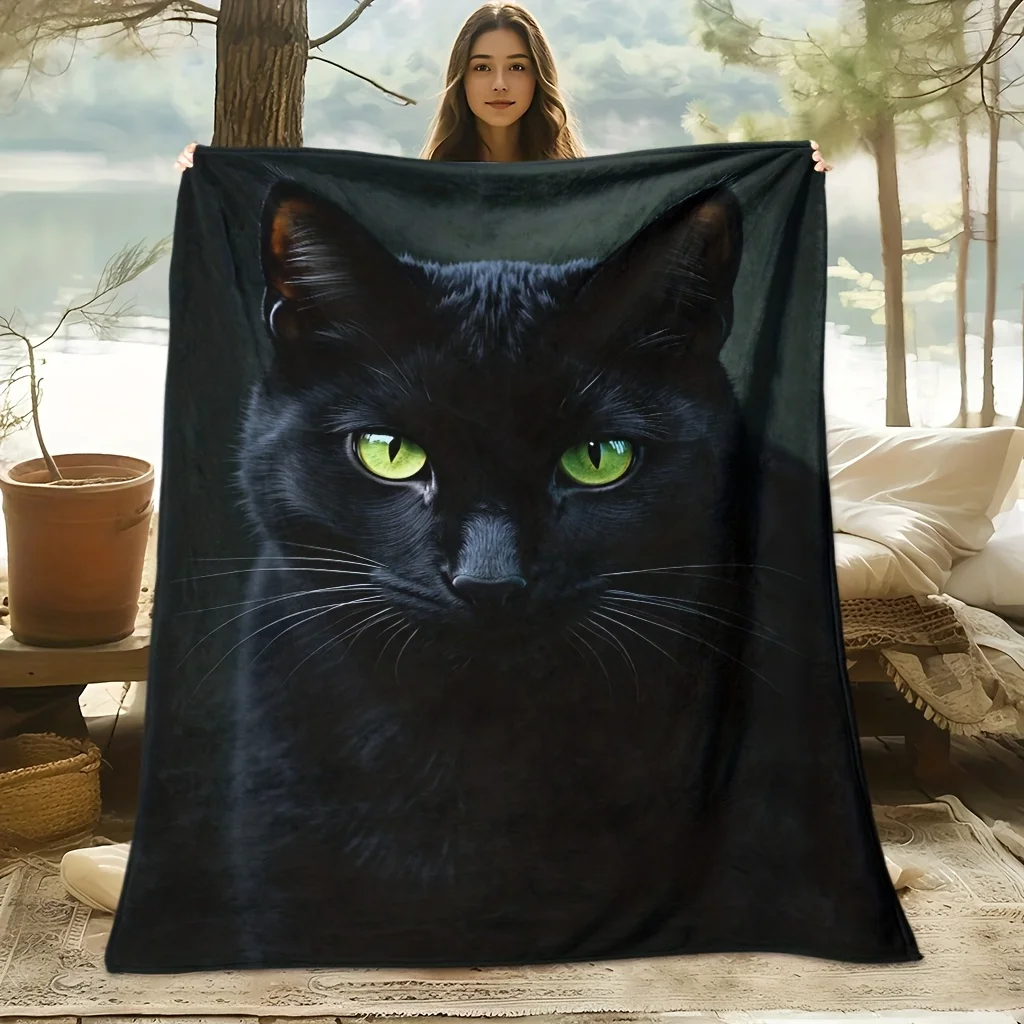 A Cozy Black Cat Themed Fleece Blanket with Soft, High-Definition Digital Printing, Suitable for All Seasons As a Gift for Famil