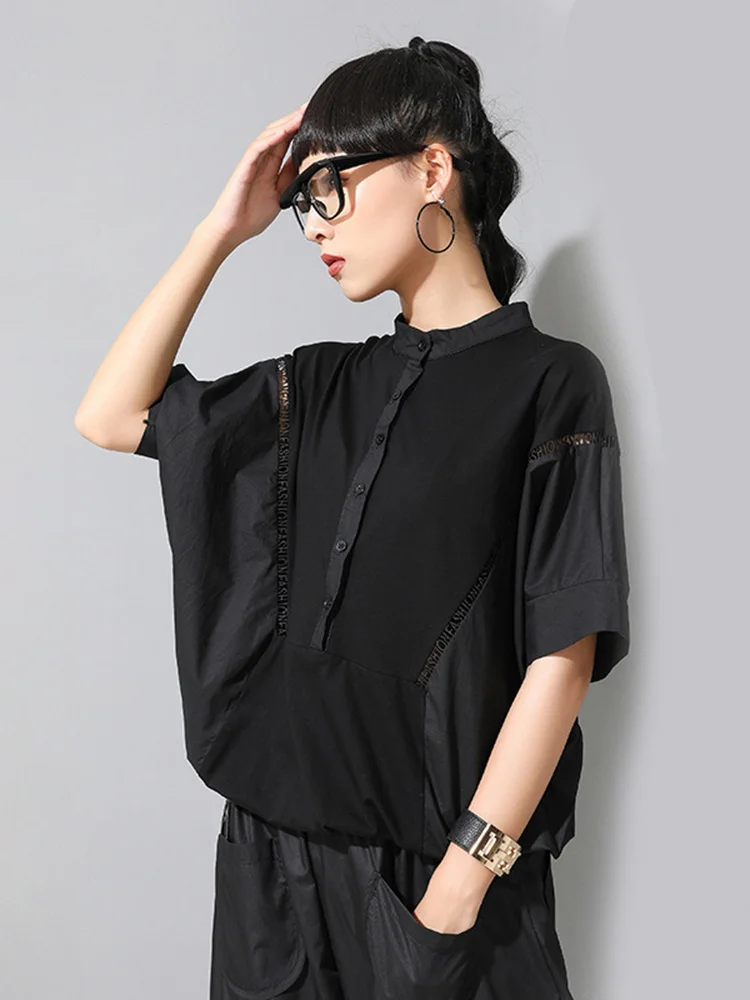 [EAM] Women Black Color-block Big Size T-shirt New Stand Collar Half Batwing Sleeve Fashion Tide Spring Summer 2024 1DE9318