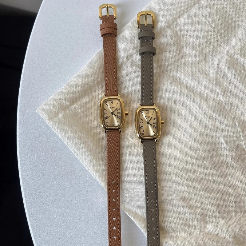 2025 waterproof quartz watch birthday gift niche retro high sense classic trend women's watch elegant and simple