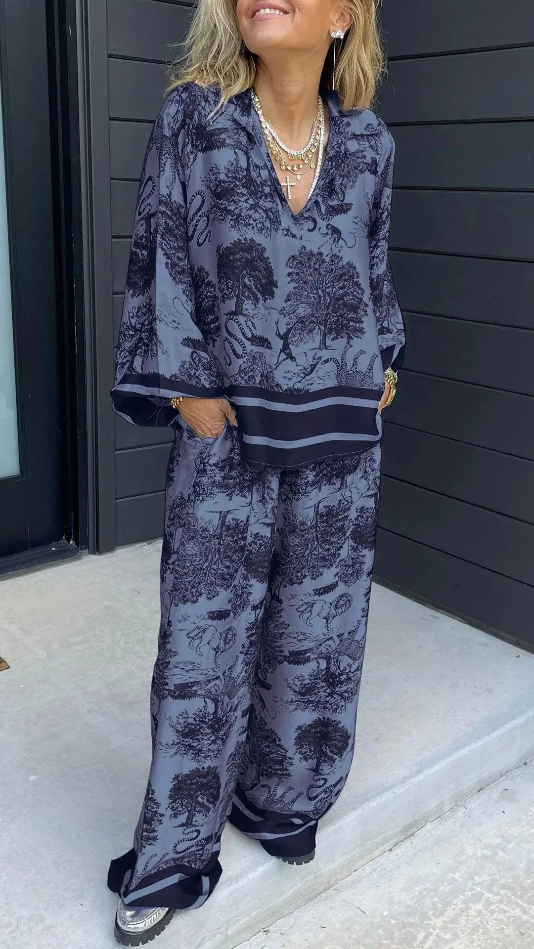 Summer Fashion Ink Print Two Piece Set Women Causal V-neck Shirt Wide Leg Pants Satin Two Piece Set Women