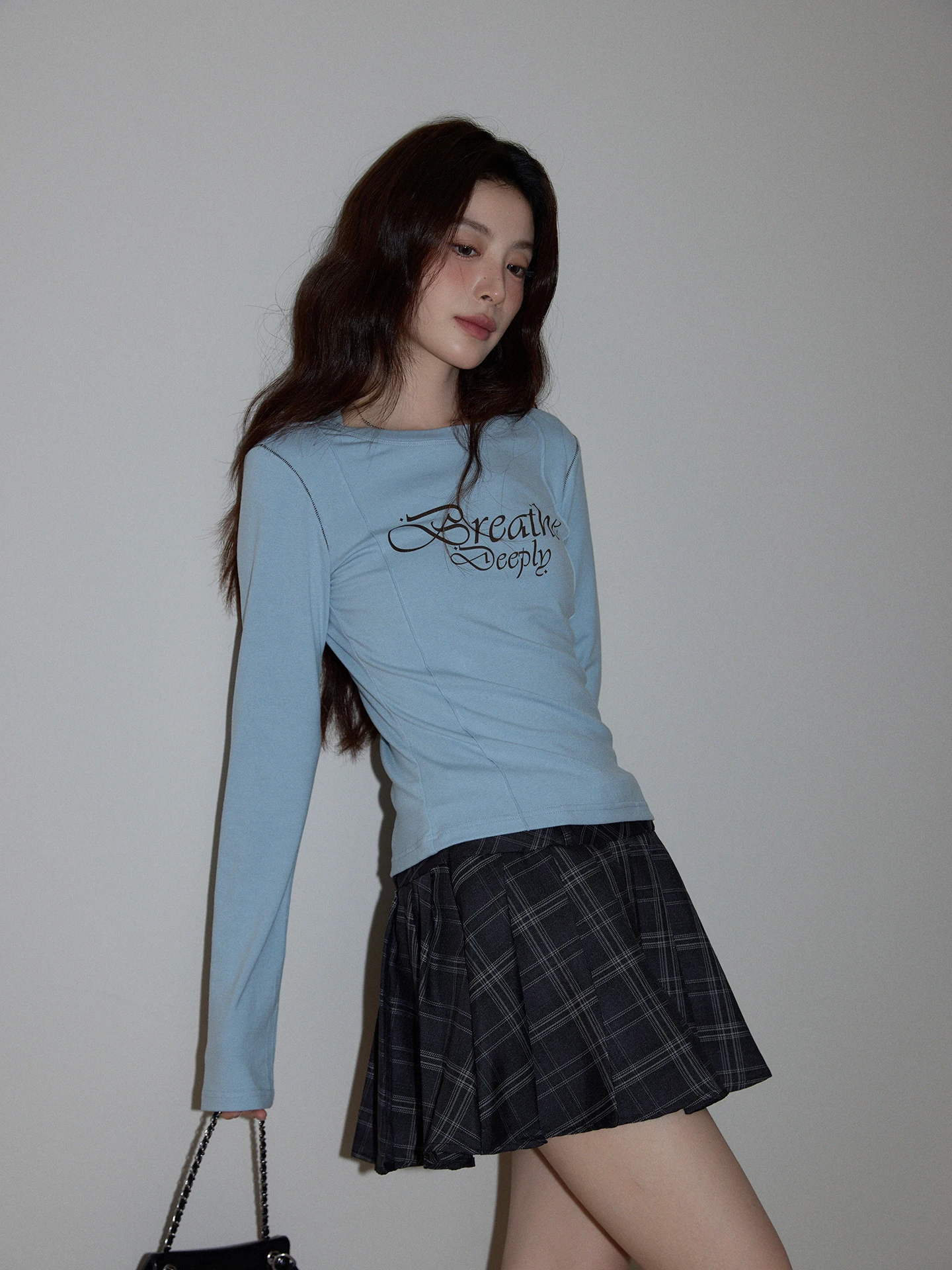 

Синяя круглая футболка Ne Long Sve, женская повседневная облегающая осенняя мода, удобный вязаный топ для поездок на работу